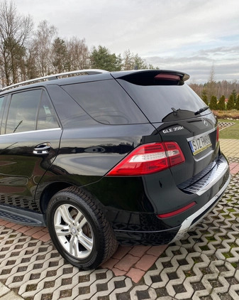 Mercedes-Benz ML cena 74900 przebieg: 167200, rok produkcji 2012 z Ostrowiec Świętokrzyski małe 379